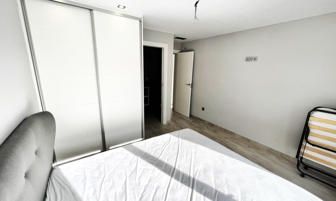 Segunda mano - Villa -
Villamartin - Costa Blanca