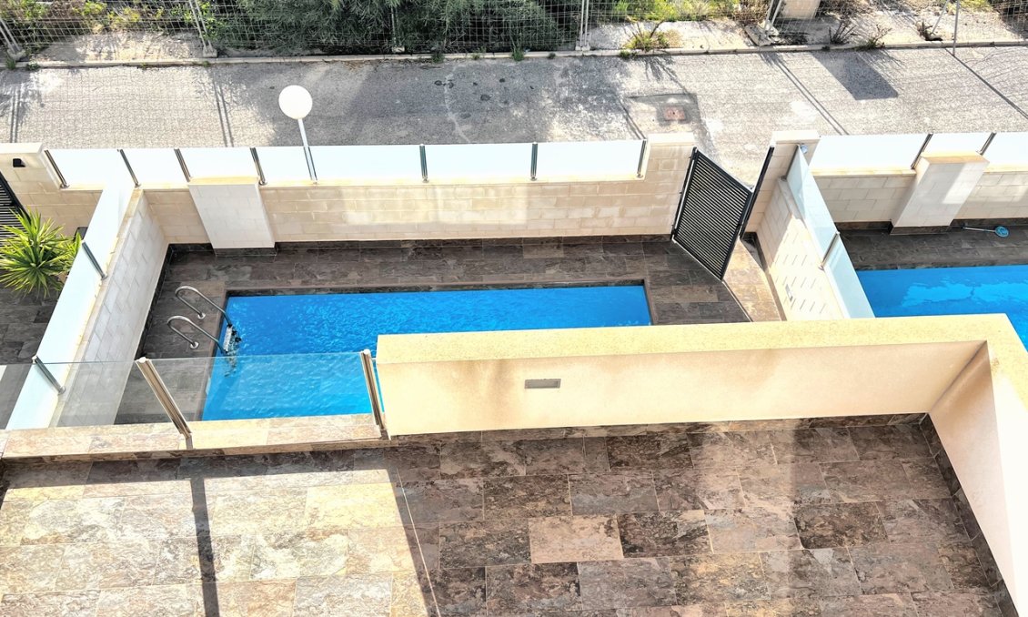 Segunda mano - Villa -
Villamartin - Costa Blanca