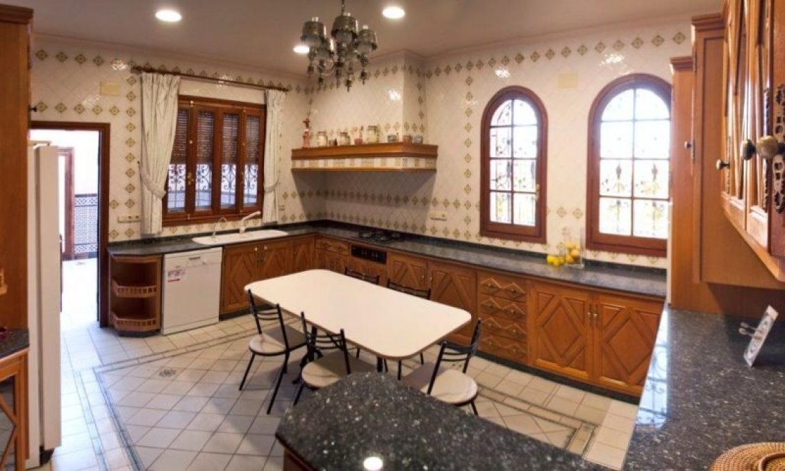 Wiederverkauf - Villa -
Orihuela Costa - Costa Blanca
