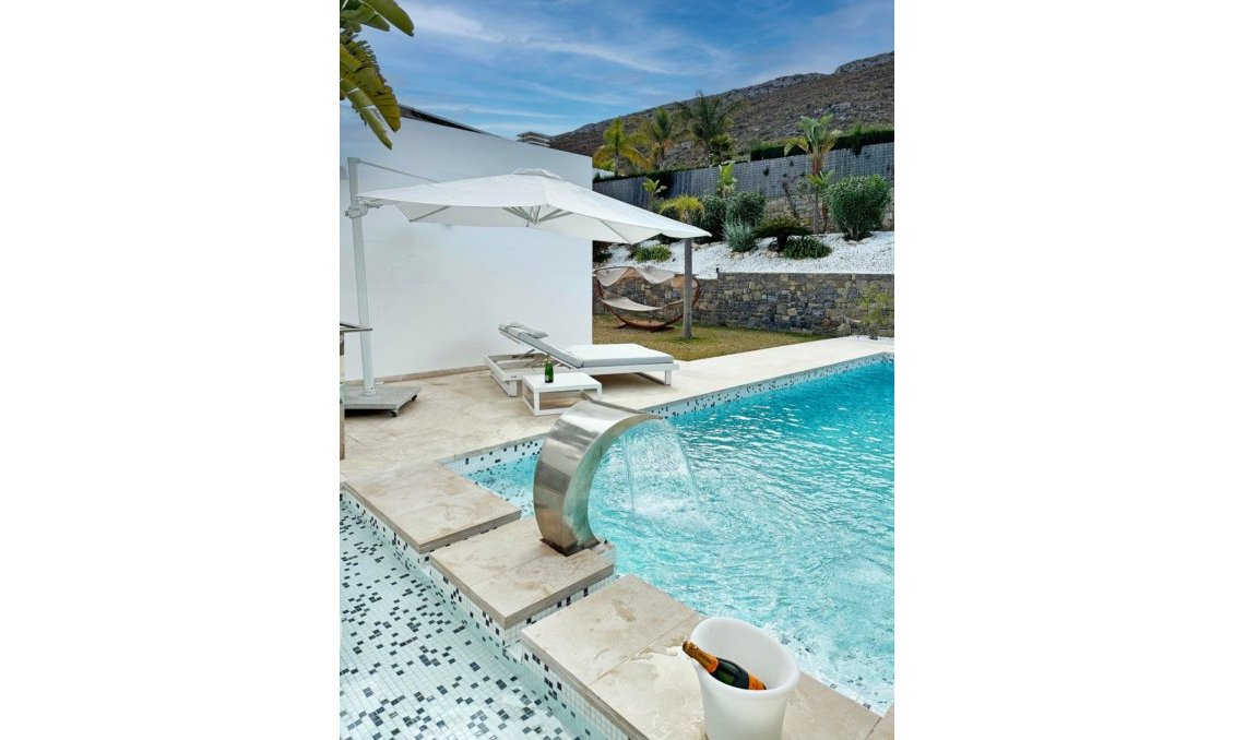 Segunda mano - Villa -
Jávea - Costa Blanca