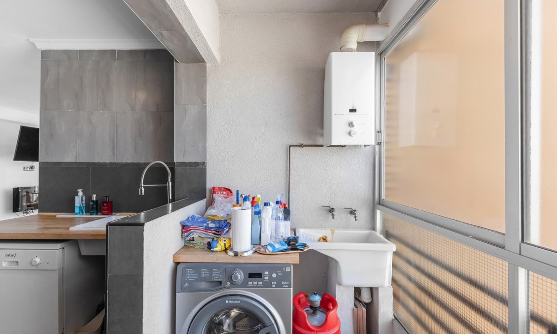 Segunda mano - Apartamento -
Daya Nueva - Costa Blanca