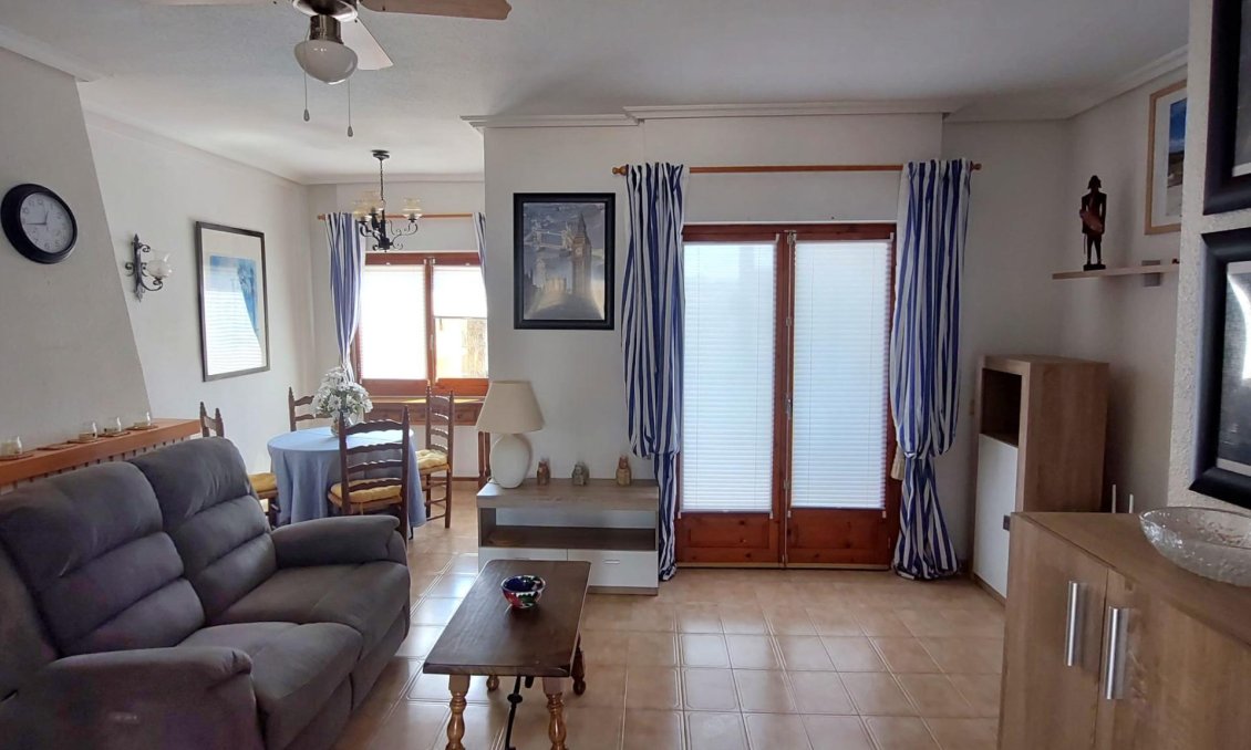 Segunda mano - Apartamento -
Torrevieja - Punta Prima
