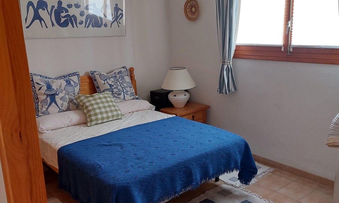 Segunda mano - Apartamento -
Torrevieja - Punta Prima