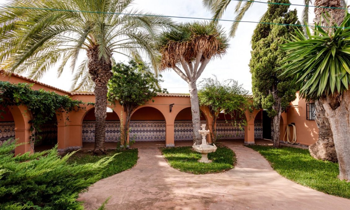 Segunda mano - Villa -
Torrevieja - San Luis
