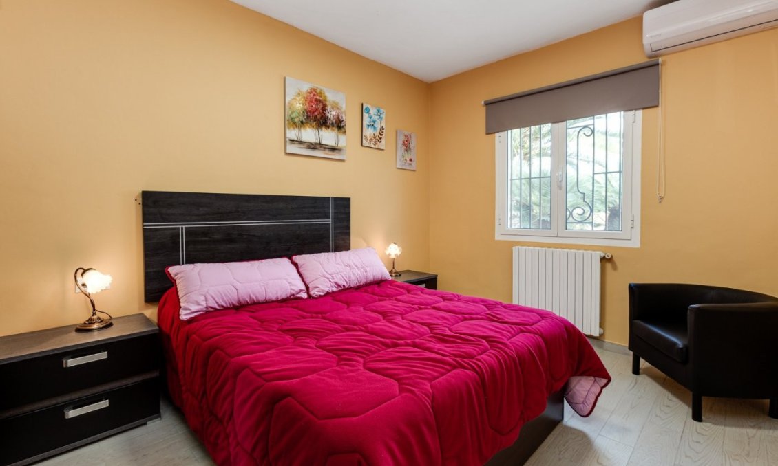 Segunda mano - Villa -
Torrevieja - San Luis