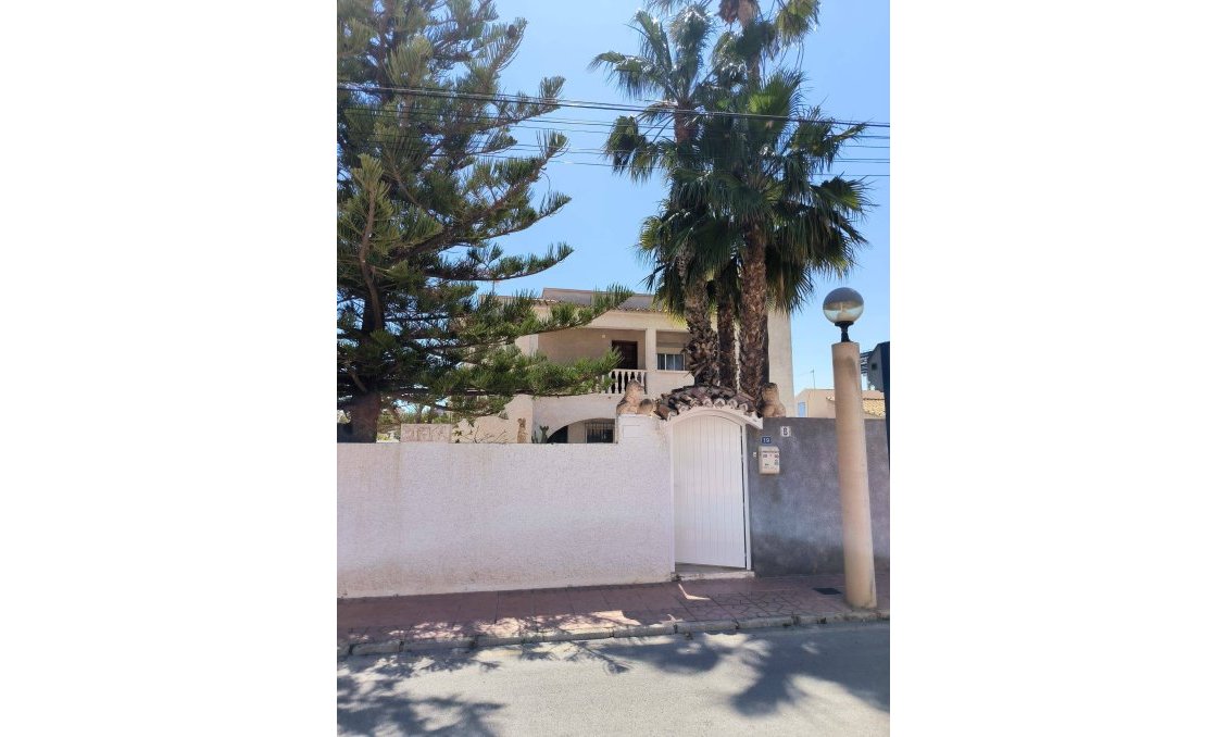 Segunda mano - Town House -
Orihuela Costa - Cabo Roig