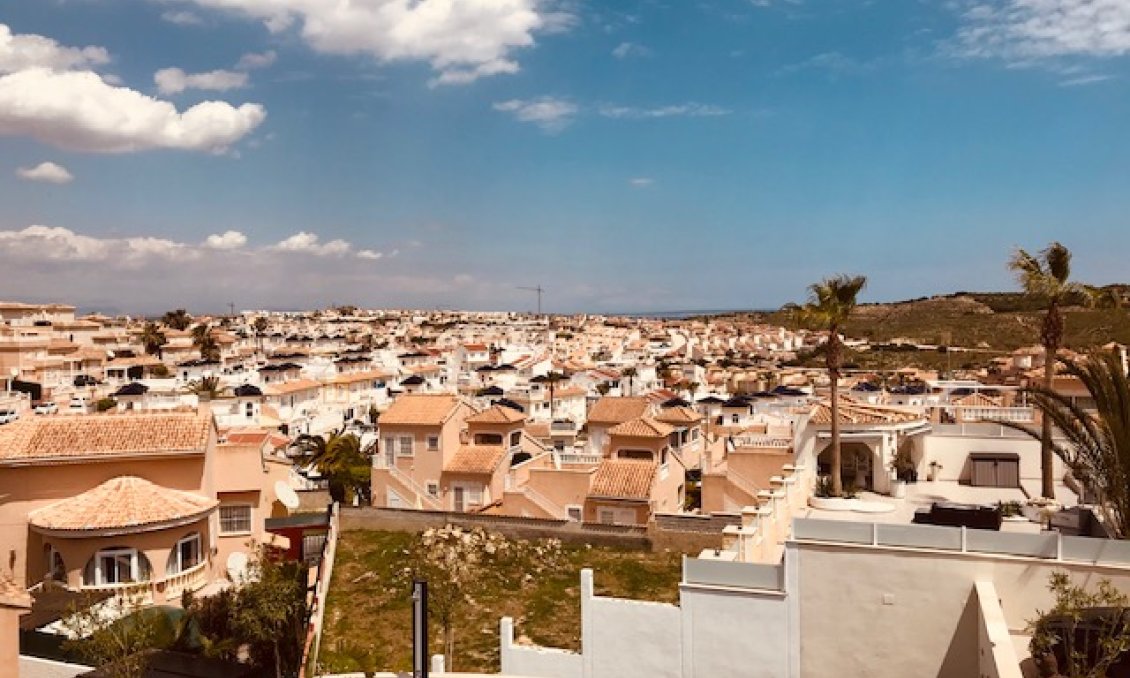 Segunda mano - Villa -
Ciudad Quesada - Costa Blanca