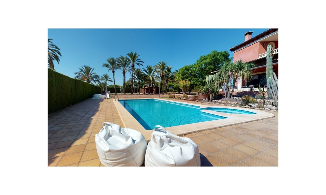 Segunda mano - Villa -
Elche - Costa Blanca