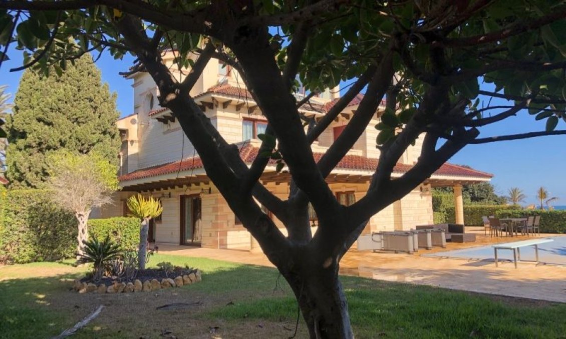 Segunda mano - Villa -
Orihuela Costa - Costa Blanca