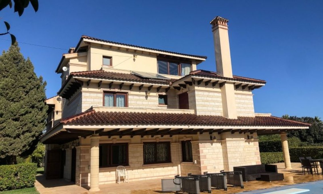 Segunda mano - Villa -
Orihuela Costa - Costa Blanca