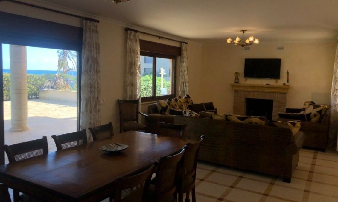 Segunda mano - Villa -
Orihuela Costa - Costa Blanca