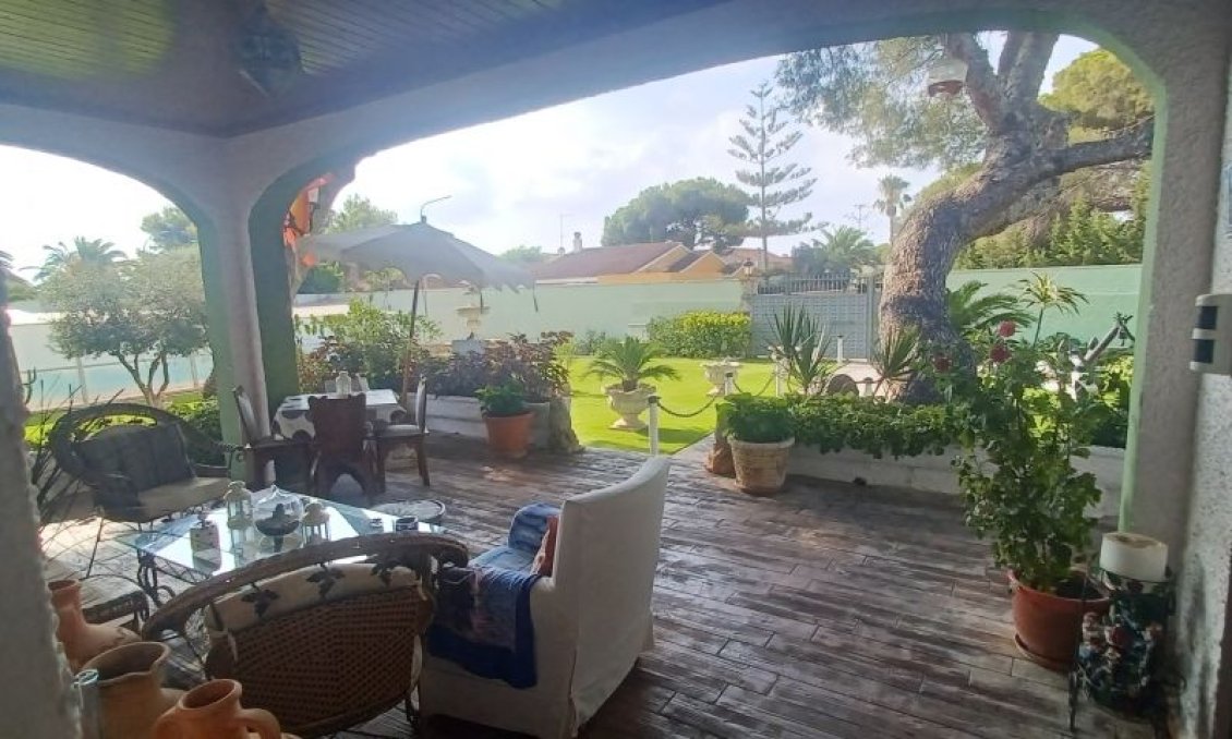 Revente - Villa -
Orihuela Costa - Costa Blanca