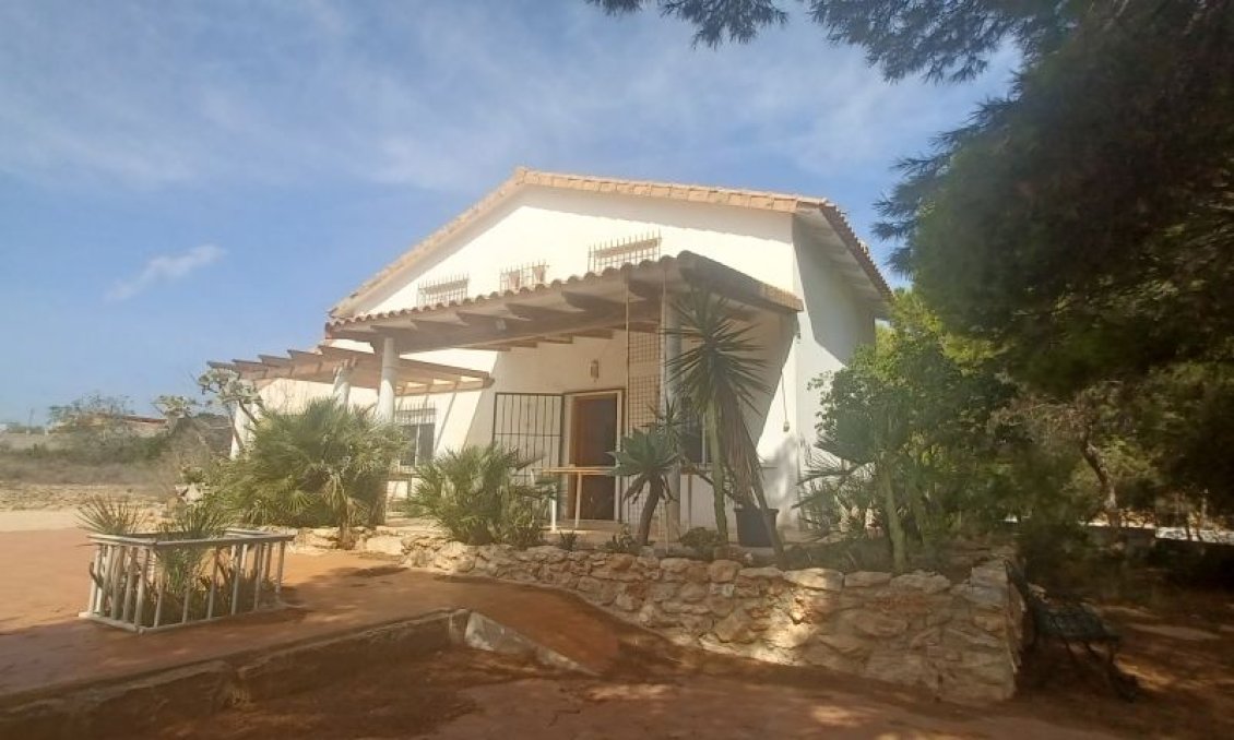 Revente - Villa -
Orihuela Costa - Costa Blanca
