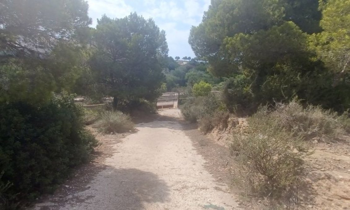 Revente - Villa -
Orihuela Costa - Costa Blanca