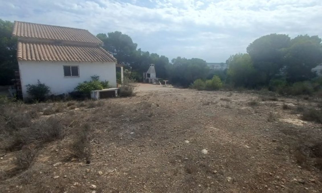 Revente - Villa -
Orihuela Costa - Costa Blanca