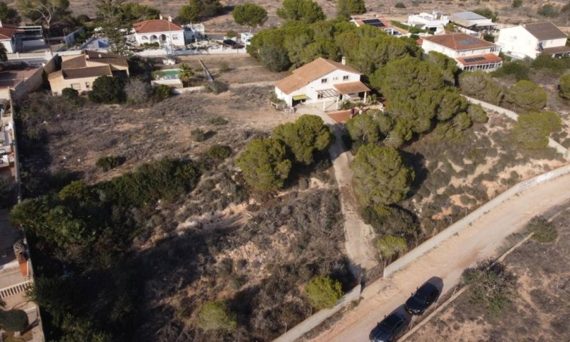Revente - Villa -
Orihuela Costa - Costa Blanca