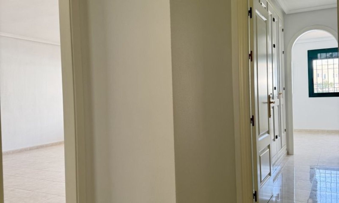 Segunda mano - Apartamento -
Orihuela Costa - Costa Blanca