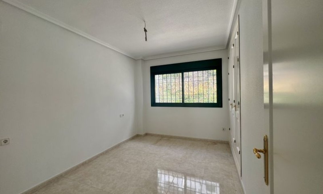 Segunda mano - Apartamento -
Orihuela Costa - Costa Blanca