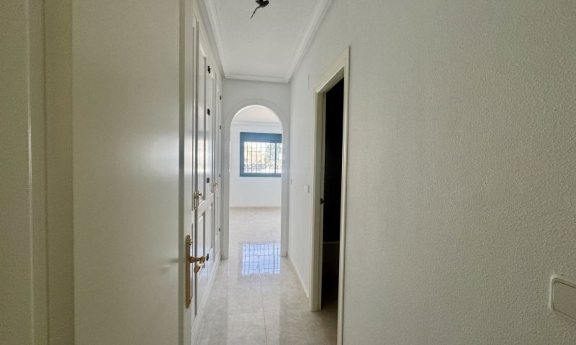Segunda mano - Apartamento -
Orihuela Costa - Costa Blanca