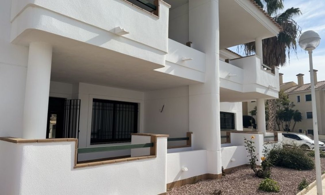 Segunda mano - Apartamento -
Orihuela Costa - Costa Blanca