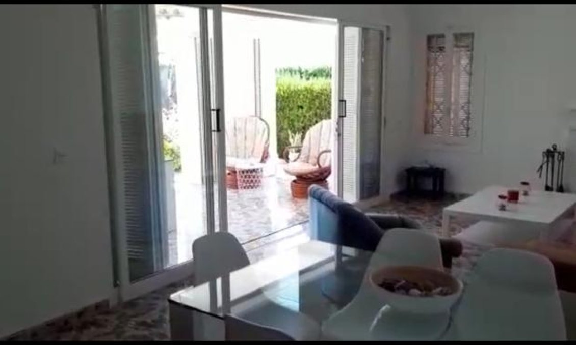Wiederverkauf - Villa -
Torrevieja - Costa Blanca