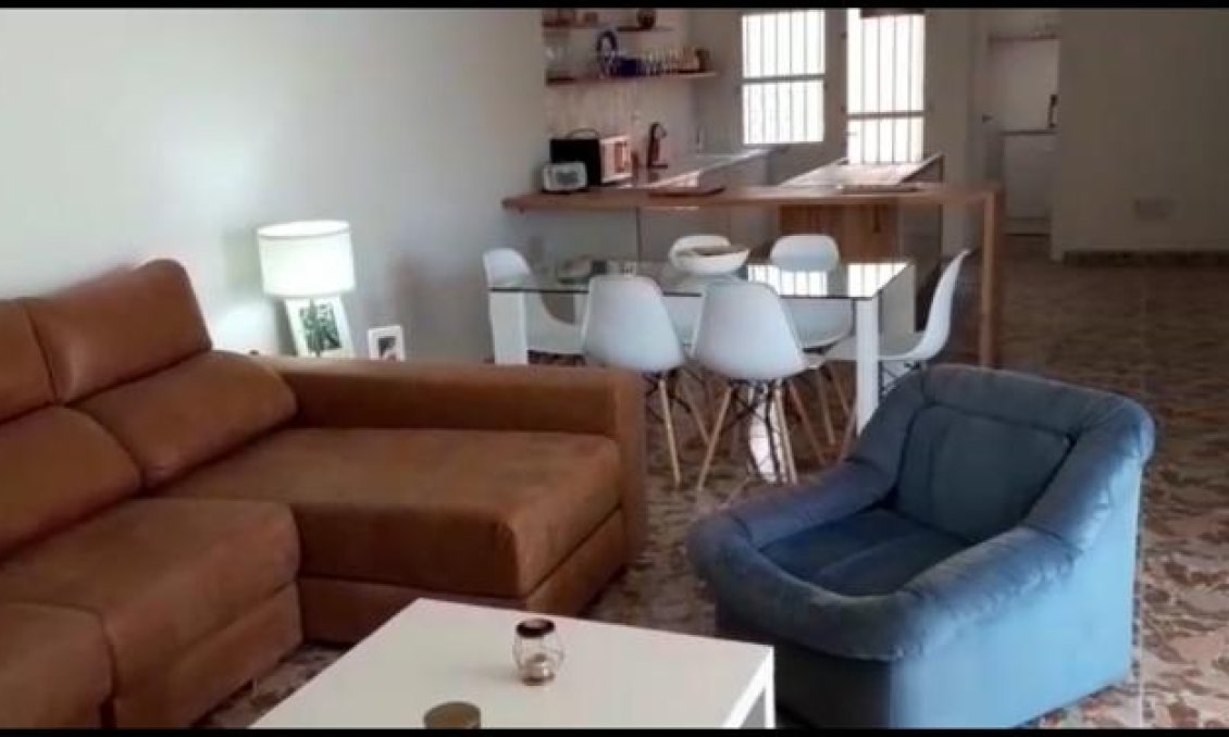 Wiederverkauf - Villa -
Torrevieja - Costa Blanca