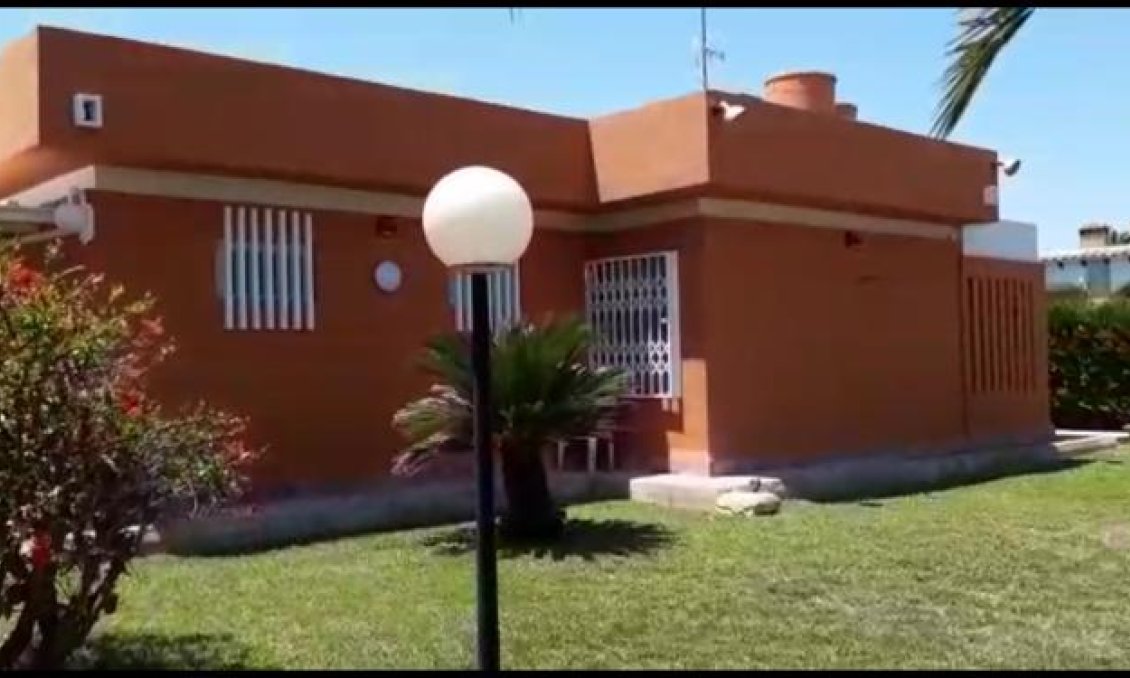 Wiederverkauf - Villa -
Torrevieja - Costa Blanca