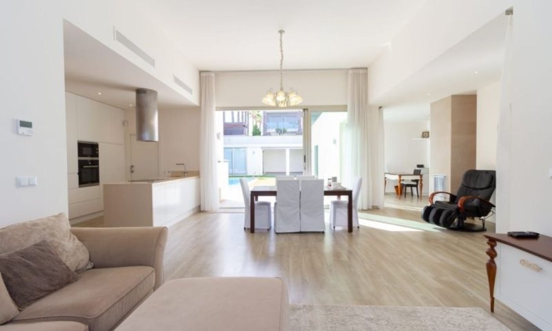 Segunda mano - Villa -
Benijofar - Costa Blanca