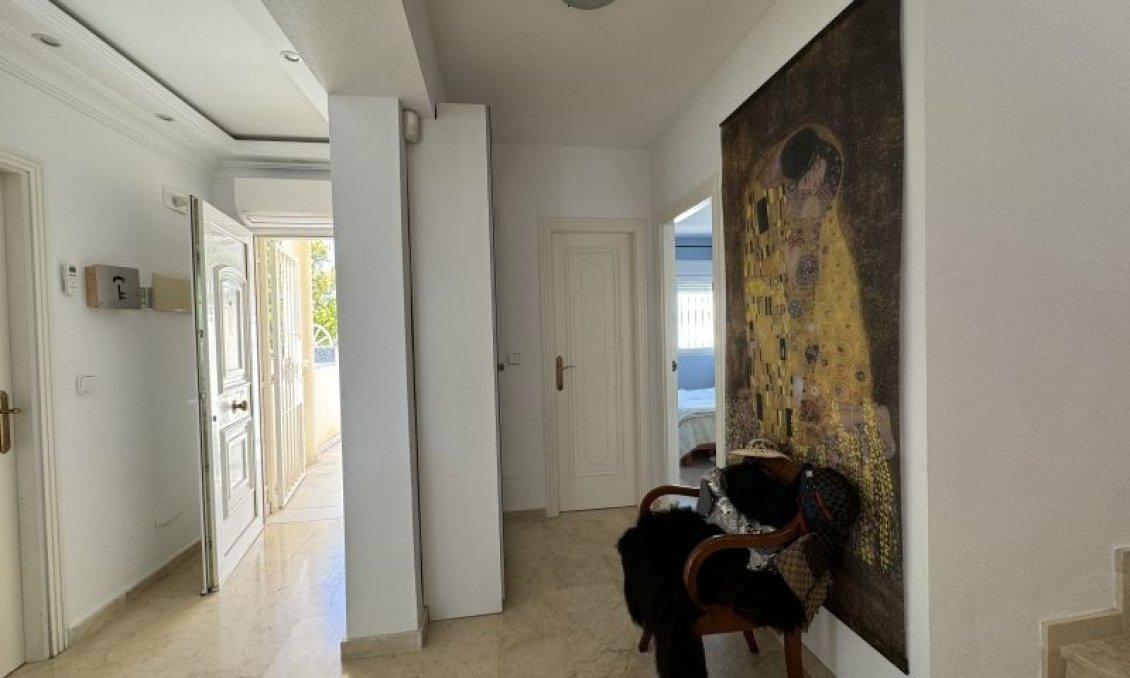 Segunda mano - Villa -
Orihuela Costa - Costa Blanca