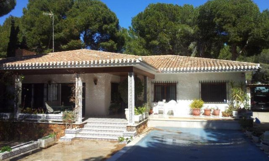 Segunda mano - Villa -
Campoamor - Costa Blanca
