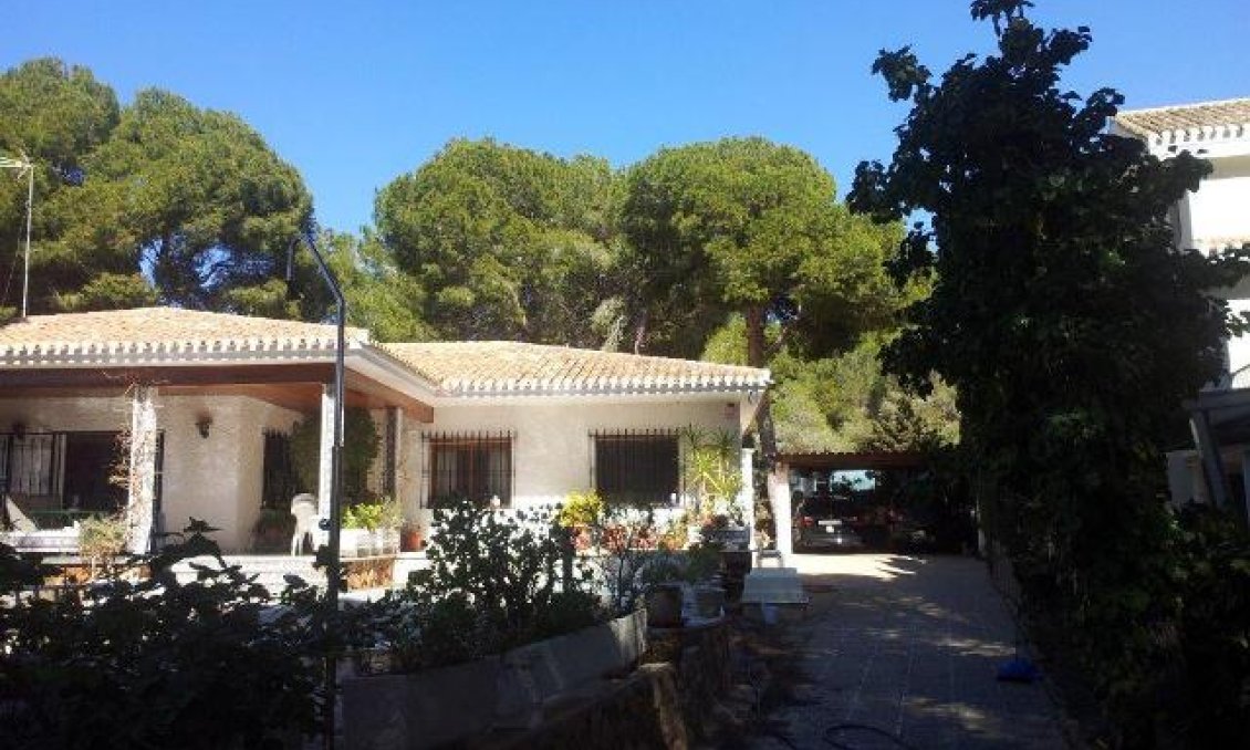 Segunda mano - Villa -
Campoamor - Costa Blanca