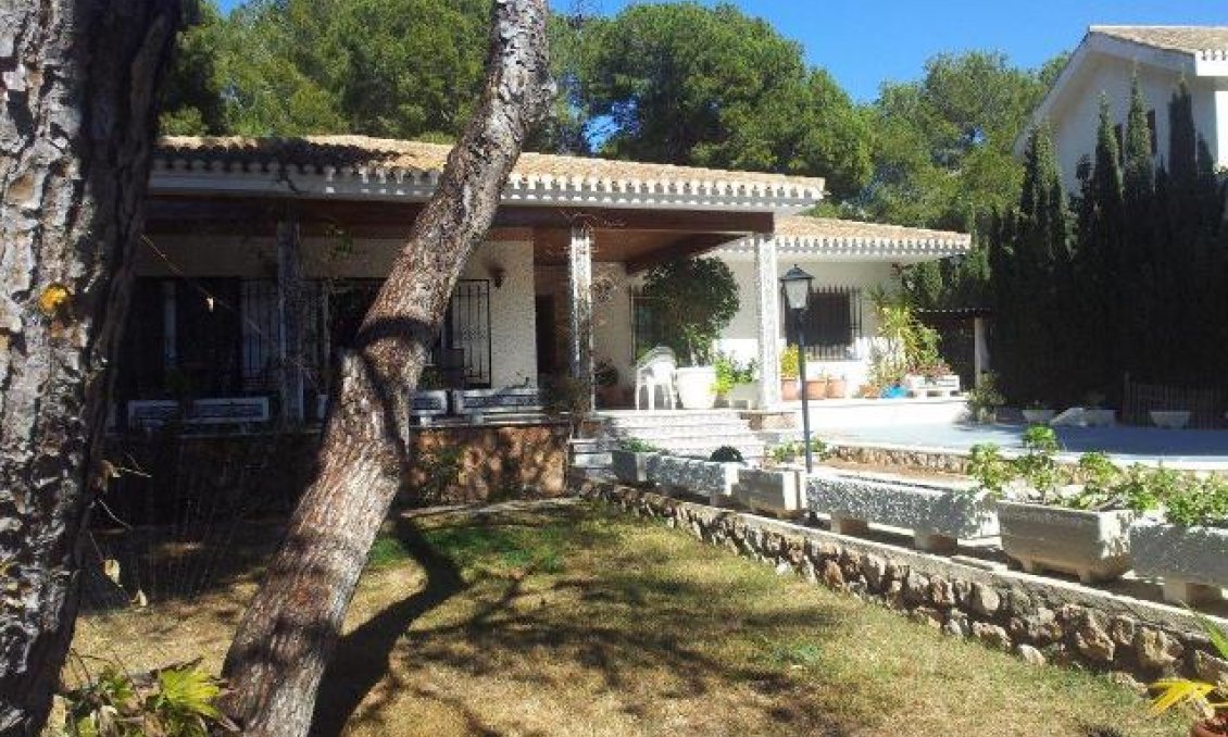 Segunda mano - Villa -
Campoamor - Costa Blanca