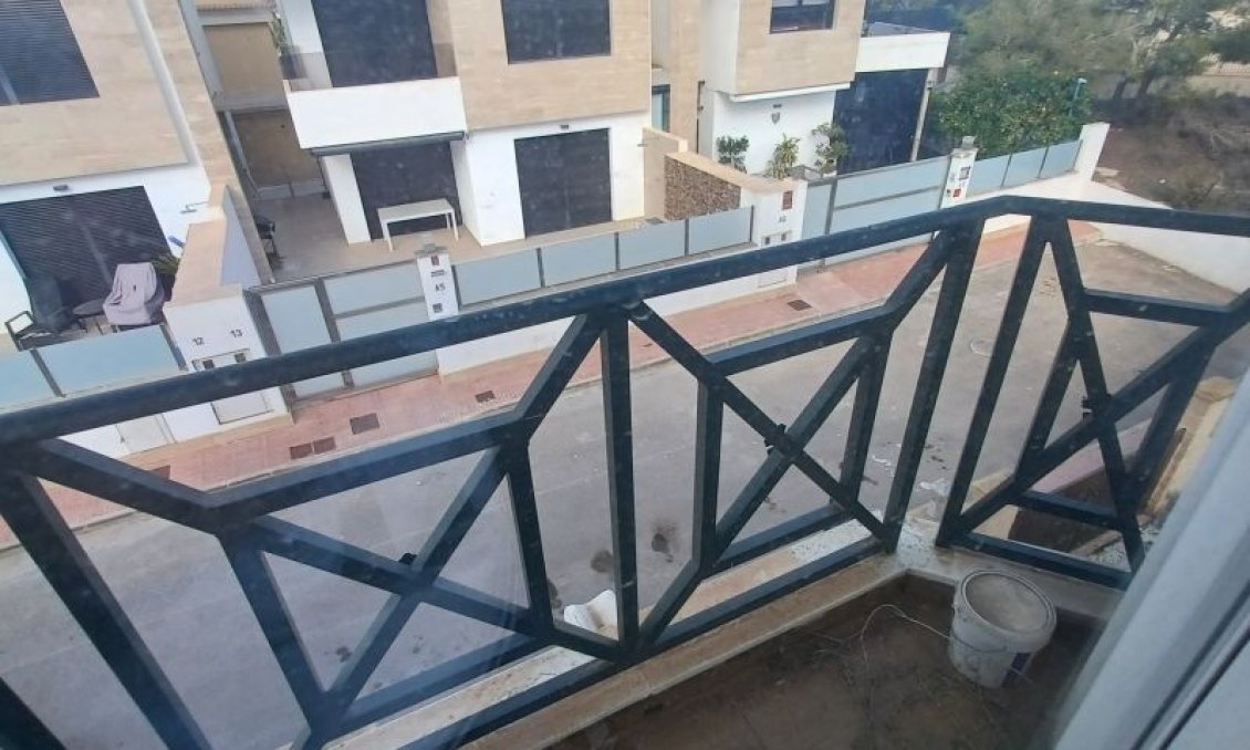 Segunda mano - Villa -
Orihuela - Inland