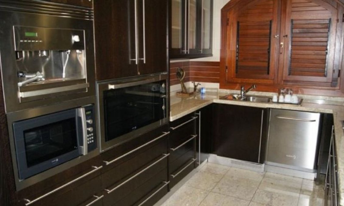 Wiederverkauf - Villa -
Campoamor - Costa Blanca