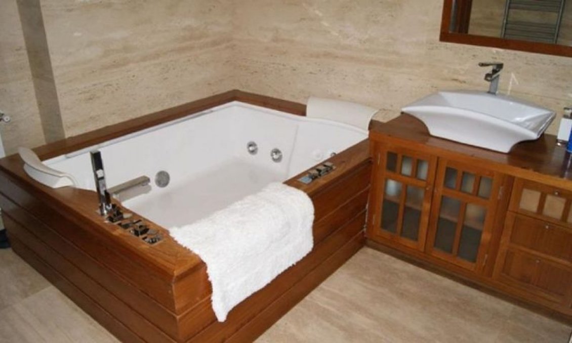Wiederverkauf - Villa -
Campoamor - Costa Blanca