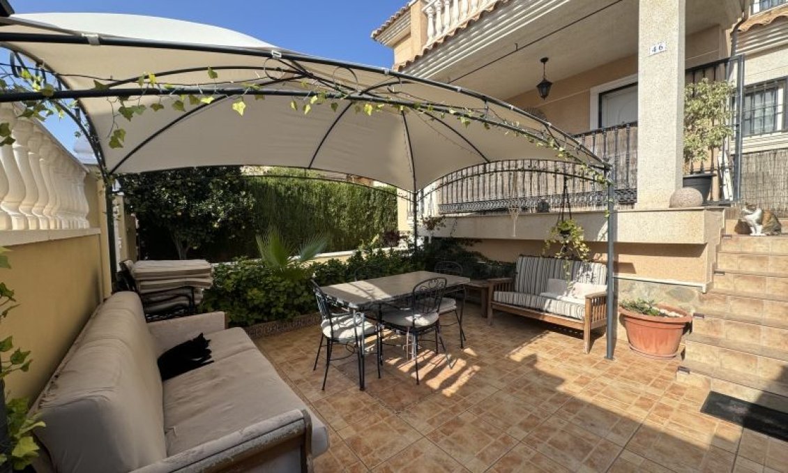 Segunda mano - Villa -
Orihuela Costa - Costa Blanca