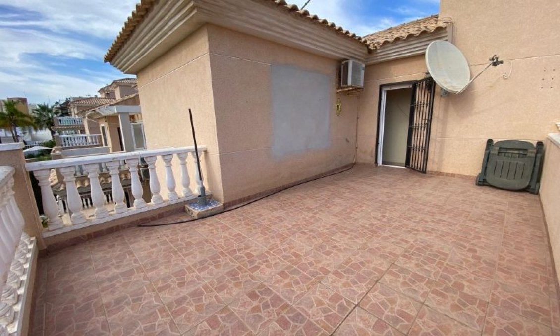 Segunda mano - Villa -
Orihuela Costa - Costa Blanca