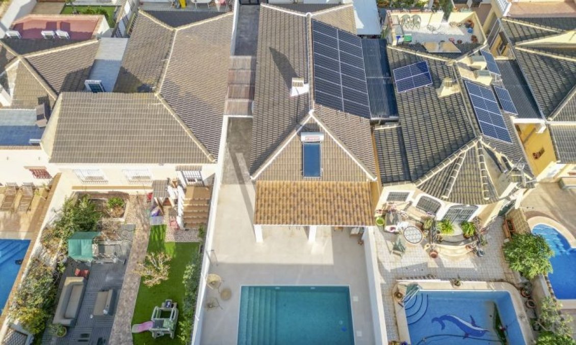 Segunda mano - Villa -
Torrevieja - Costa Blanca