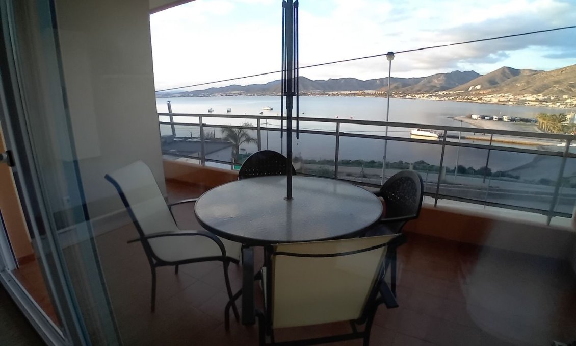 Segunda mano - Apartamento -
Cartagena - La Azohía