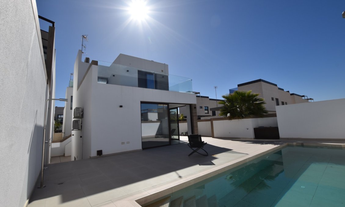 Segunda mano - Villa -
Benijofar - Costa Blanca