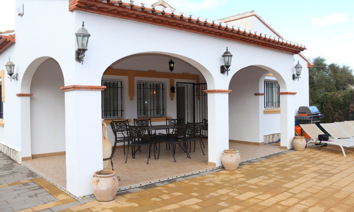 Wiederverkauf - Villa -
Orba - Inland
