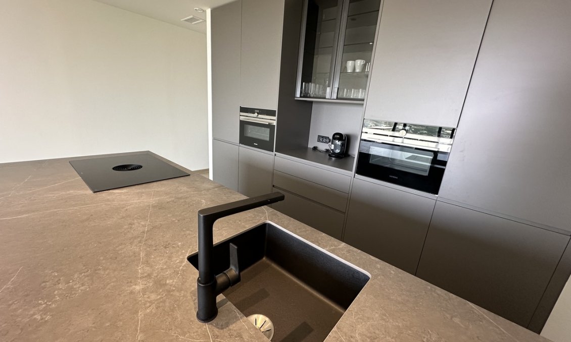 Segunda mano - Apartamento -
Las Colinas Golf - Costa Blanca