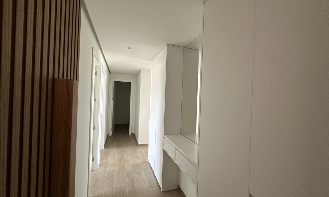 Segunda mano - Apartamento -
Las Colinas Golf - Costa Blanca
