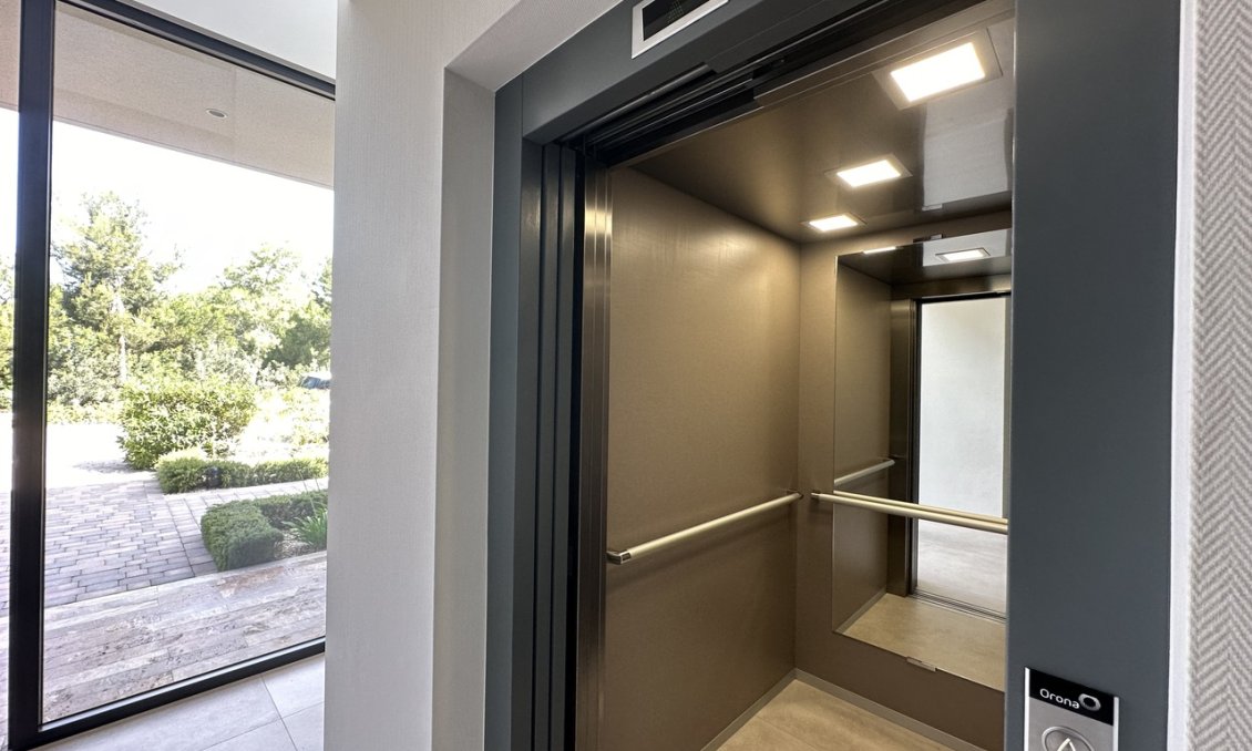 Segunda mano - Apartamento -
Las Colinas Golf - Costa Blanca