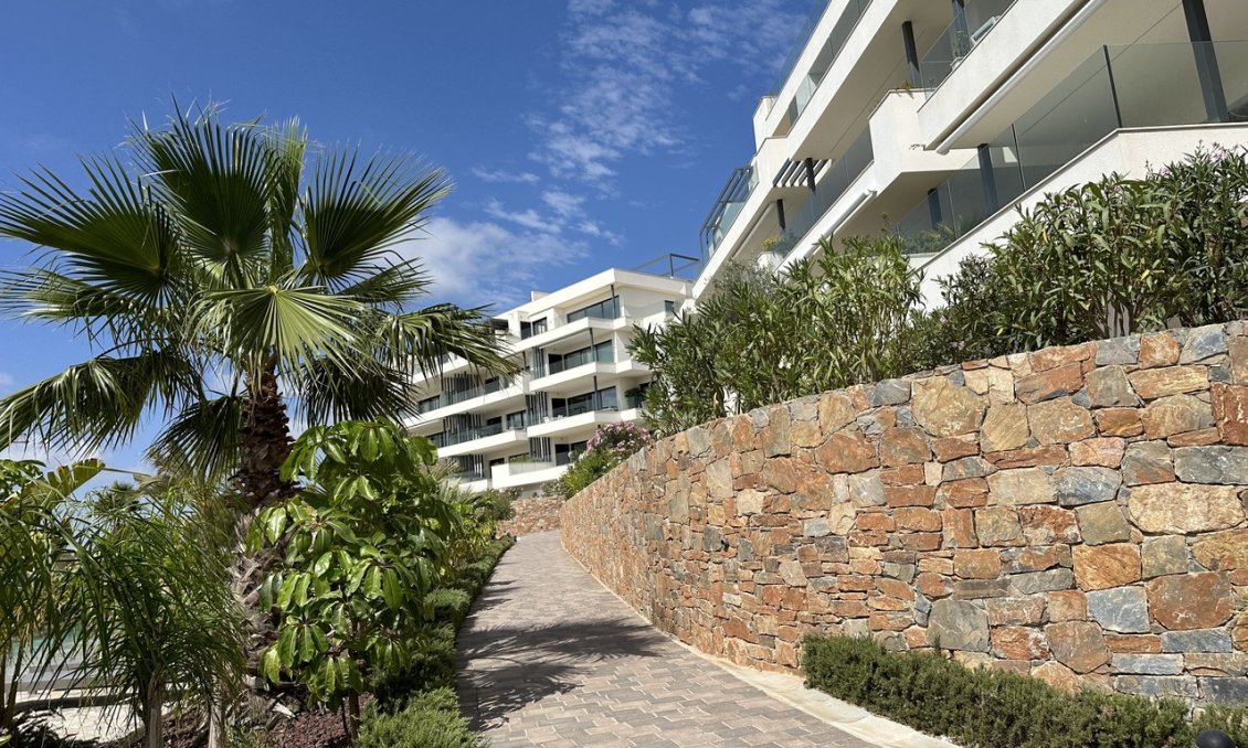 Segunda mano - Apartamento -
Las Colinas Golf - Costa Blanca