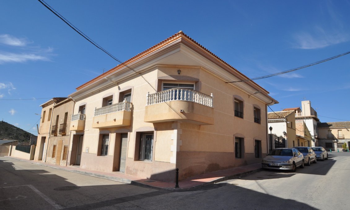 Segunda mano - Town House -
Algueña - Inland