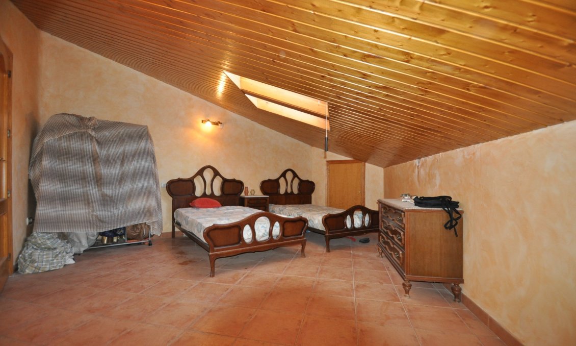 Segunda mano - Town House -
Algueña - Inland