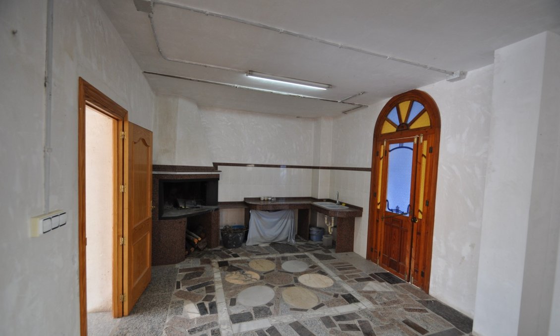 Segunda mano - Town House -
Algueña - Inland