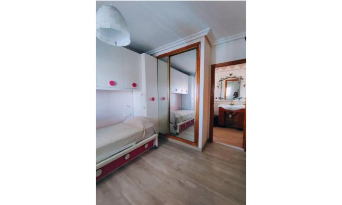 Revente - Villa -
Torrevieja - Aguas Nuevas