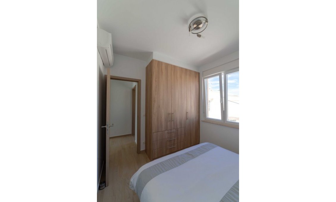 Segunda mano - Villa -
Torrevieja - Costa Blanca